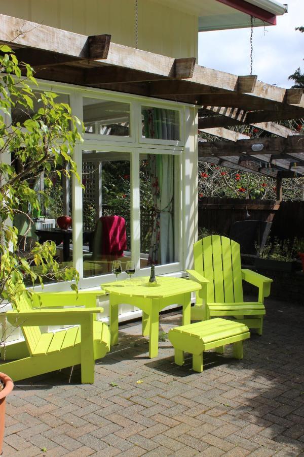 Waimoana Garden Accommodation วานกาไร ภายนอก รูปภาพ