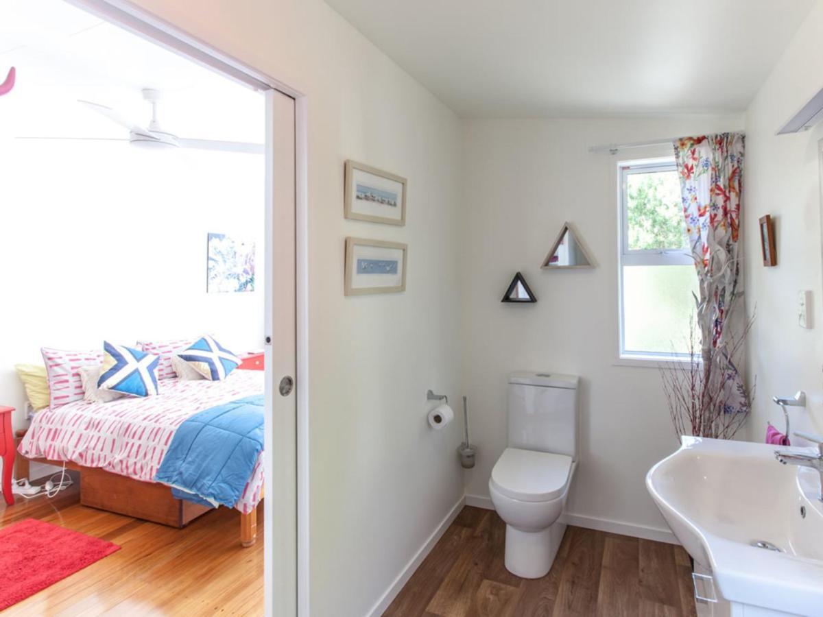Waimoana Garden Accommodation วานกาไร ภายนอก รูปภาพ
