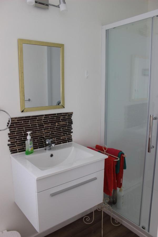 Waimoana Garden Accommodation วานกาไร ภายนอก รูปภาพ